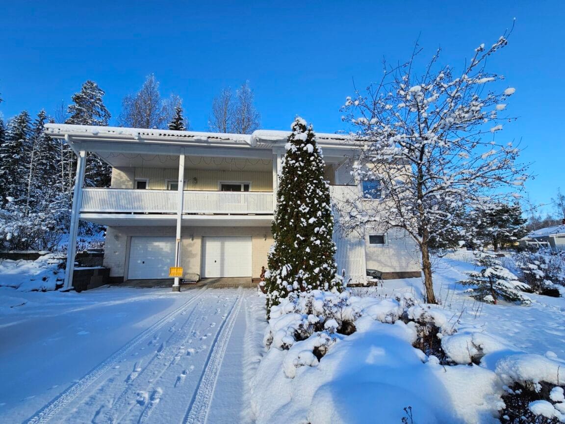 Pölläkäntie 17, Kuopio (Saaristokaupunki)