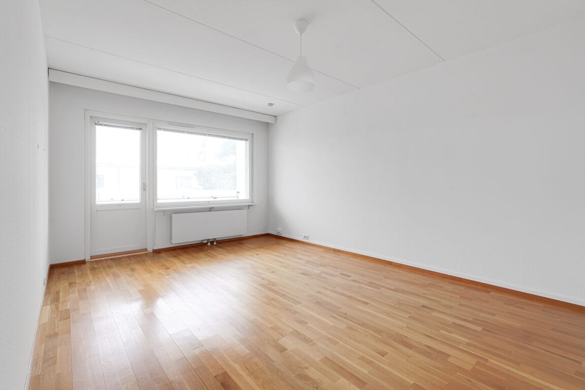 Sallatunturintie 2, Helsinki (Mellunmäki)