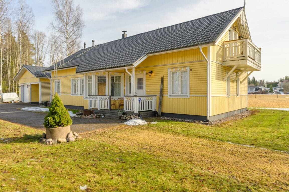 Kuusanpolku 2, Karkkila (Pumminmäki)