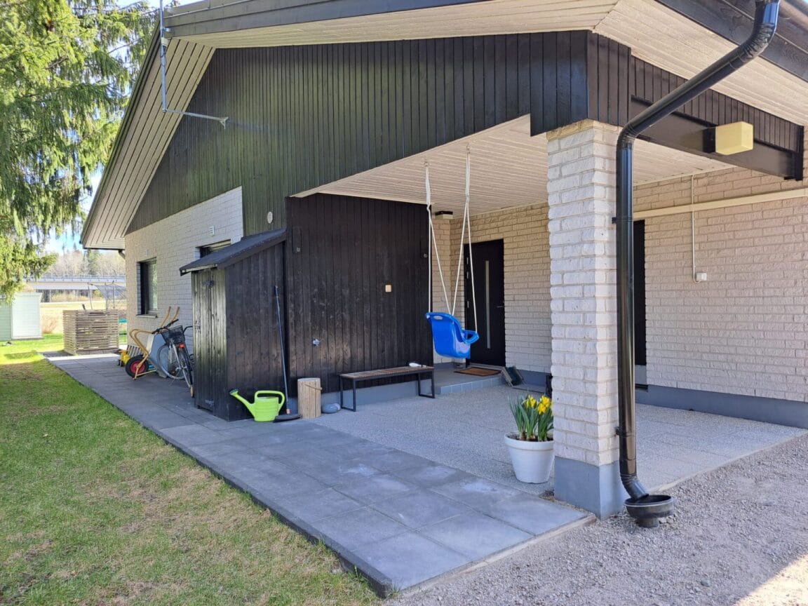 Voimalantie 16, Vantaa (Martinlaakso / Tyttökumpu)