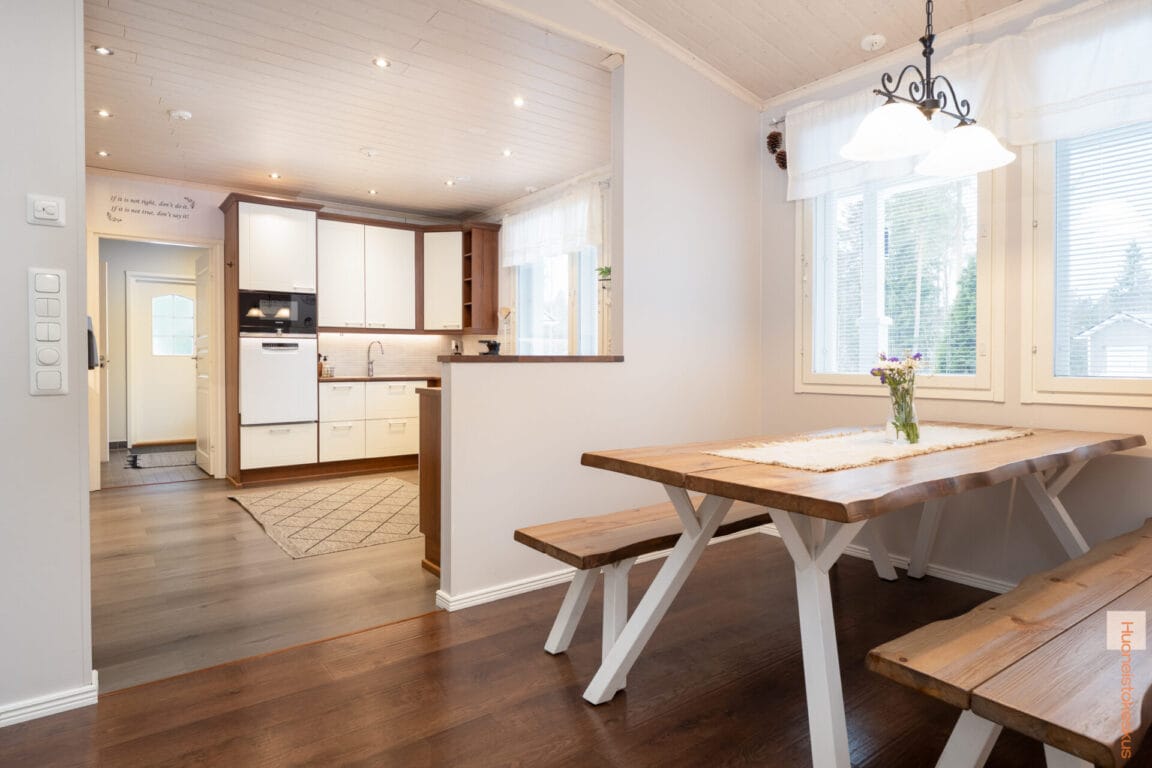 Kuusikonkuja 4, Sievi (Jussinmäki)