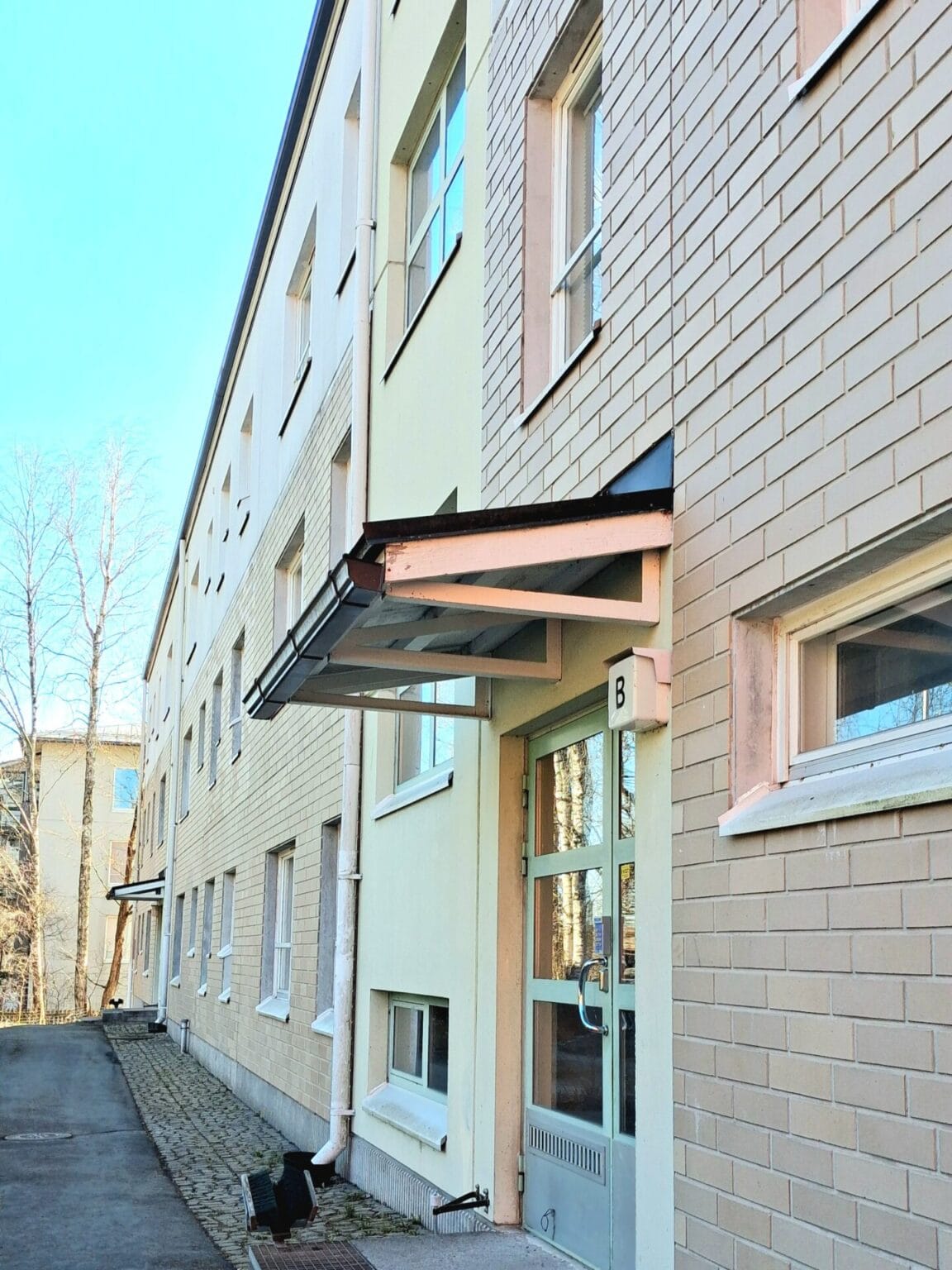 Kolehmaisenkatu 3-5, Riihimäki (Hirsimäki)