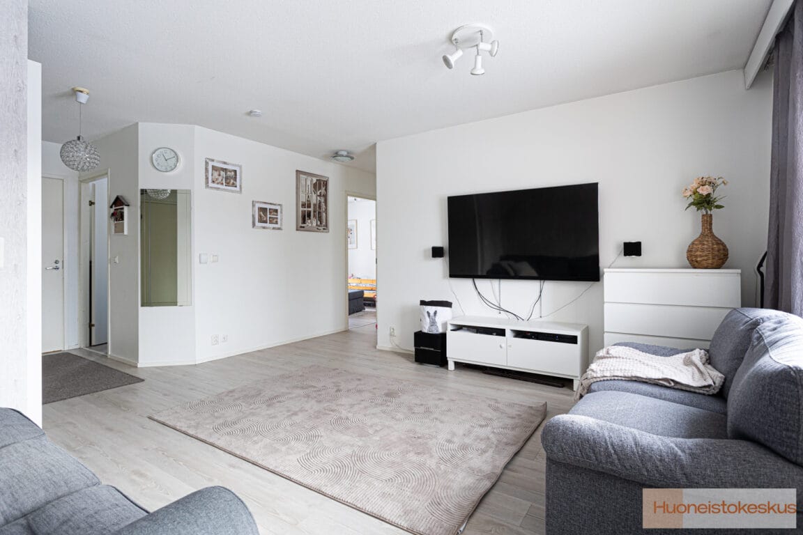 Pajaharjuntie, Vuorela (Vuorela)