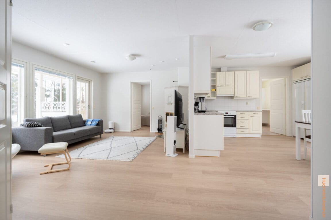 Rinnetie 6, Sievi (Jussinmäki)