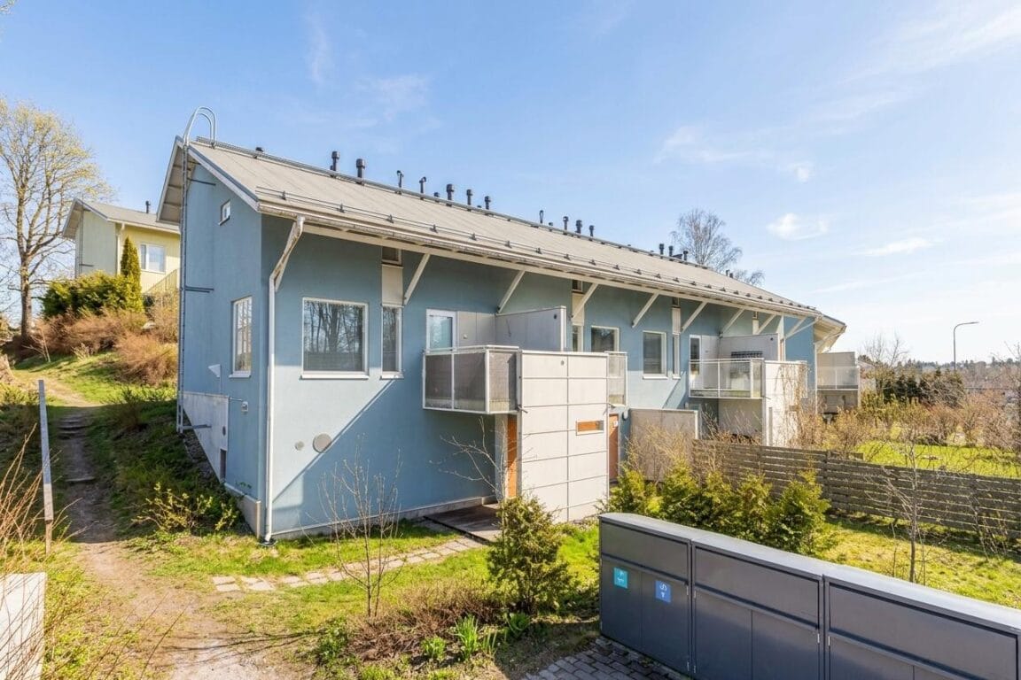 Karhusuontie 61, Helsinki (Tapaninvainio)