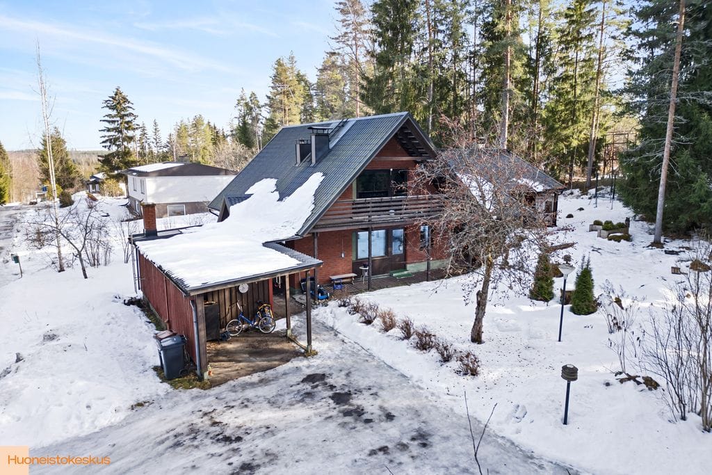 Muuressuonkatu 21, Imatra (Savikanta)