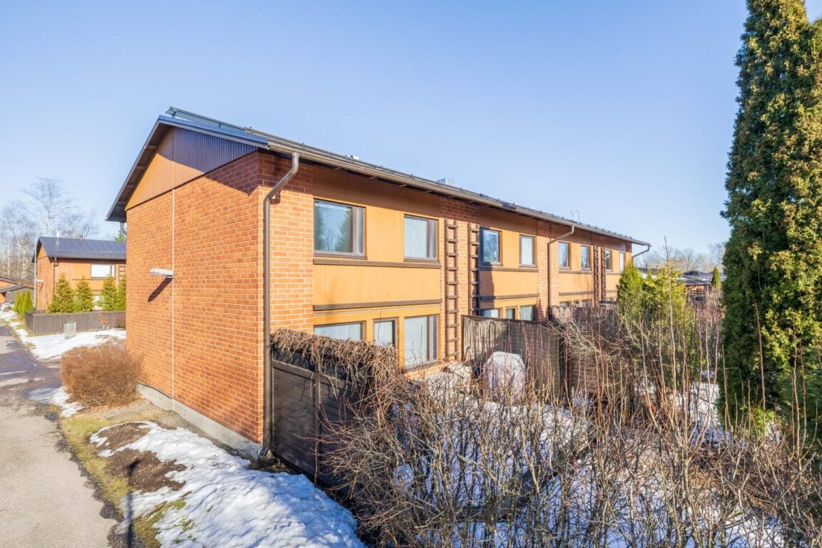 Lummetie 43, Vantaa (Viertola)