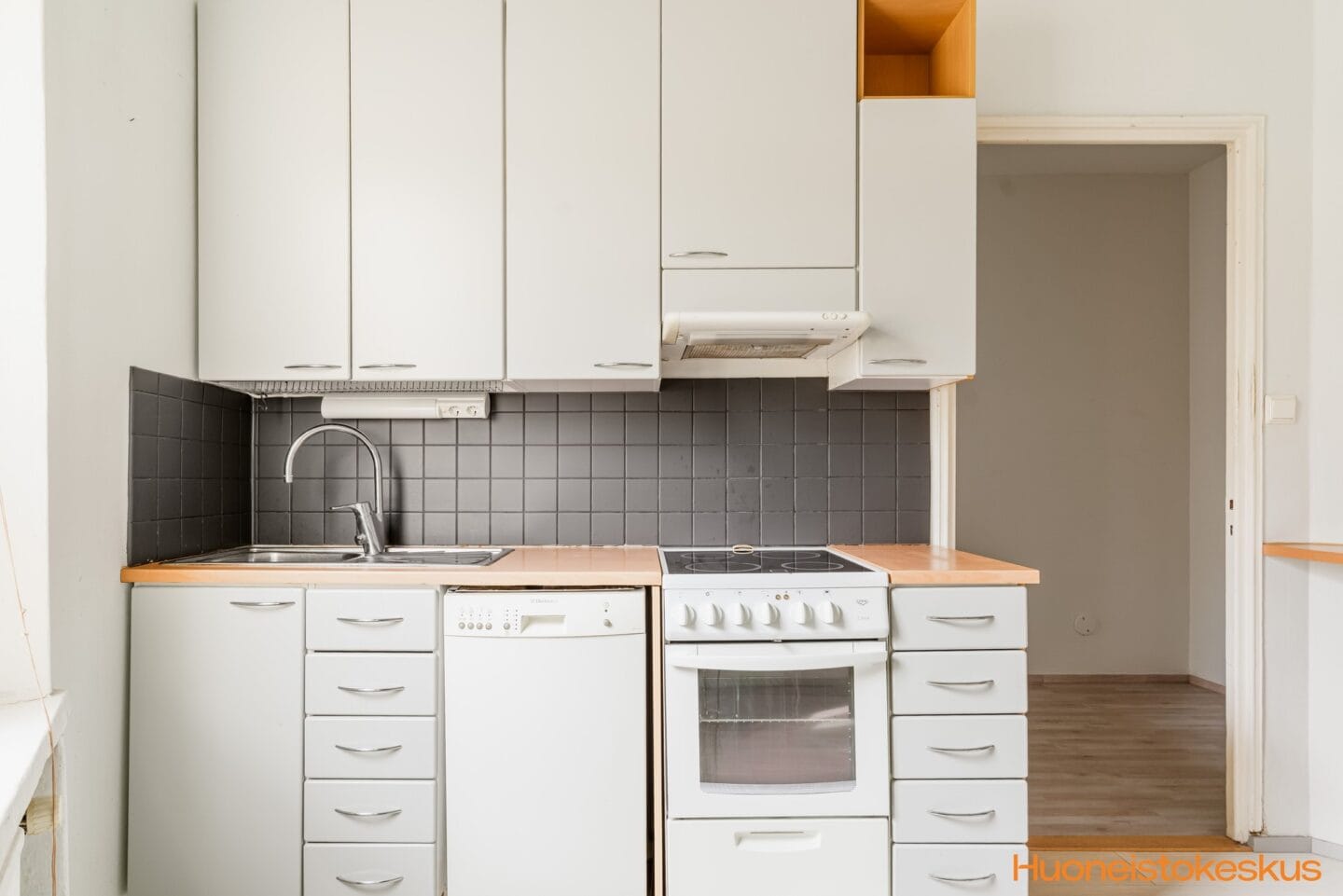 Kolmas linja 5, Helsinki (Linjat, Kallio), Kuva 1