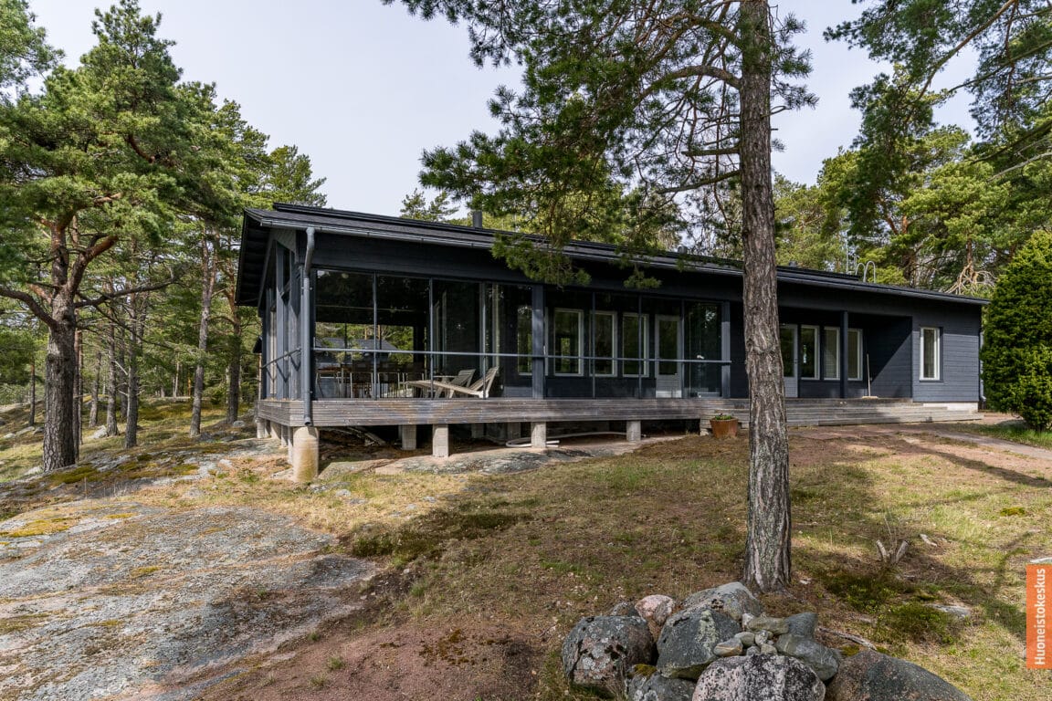 Kustavi, Kustavi (Kustavi)