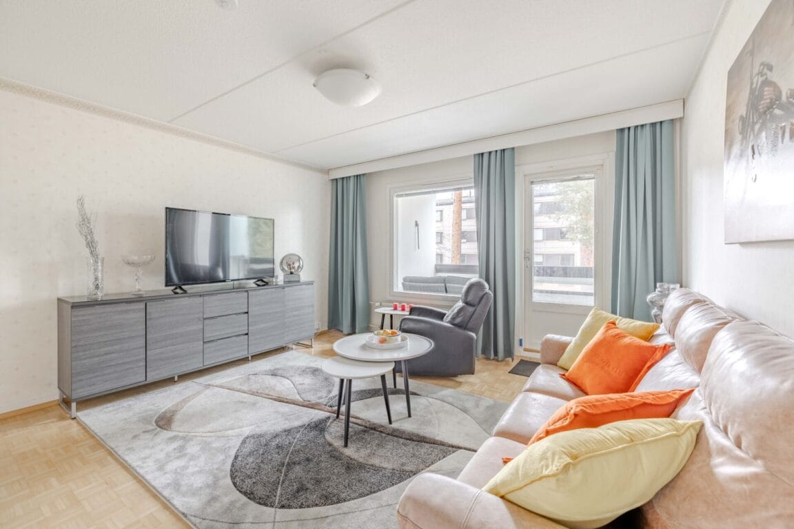 Kiekontie 1, Tuusula (Hyrylä)