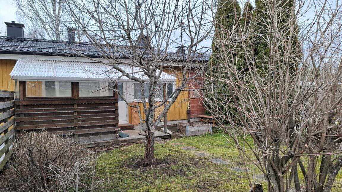 Kangastie 27, Lohja (Perttilä)