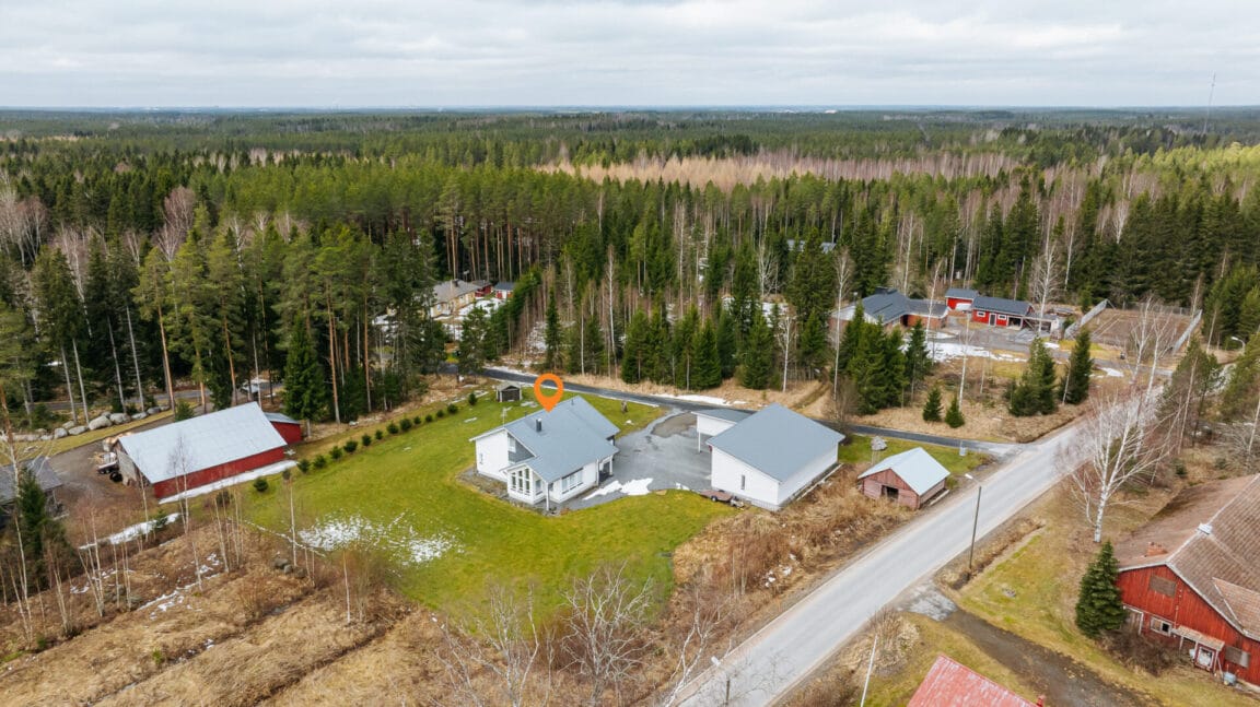 Lintusaarentie 3, Seinäjoki (Isokoski)