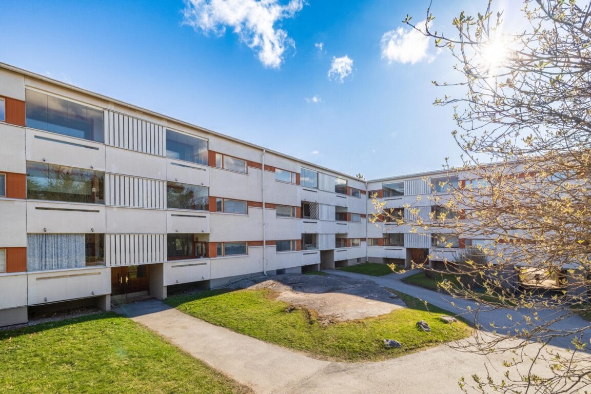 Liusketie 6, Helsinki (Pihlajamäki)
