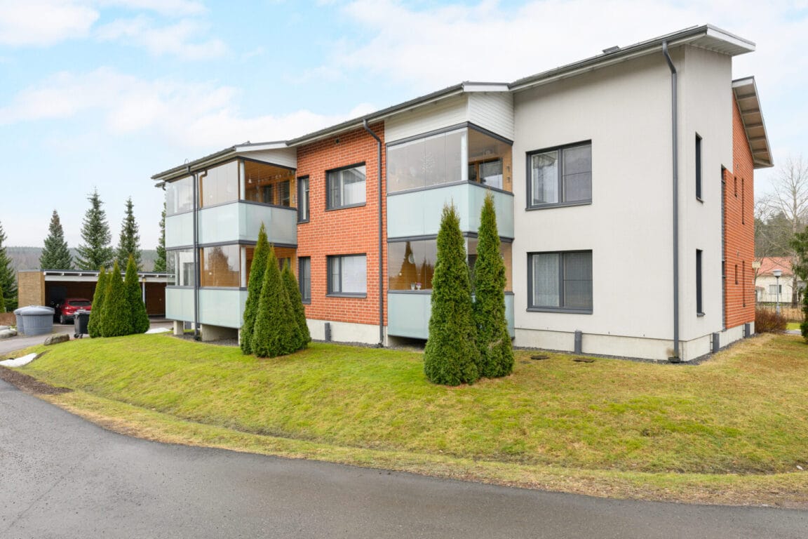 Kahilaisentie 7, Karkkila (Sudetti)