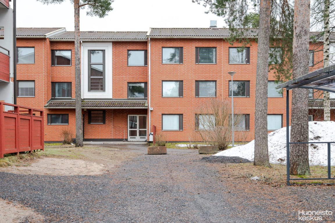 Postimestarintie 17, Oulu (Mäntylä)