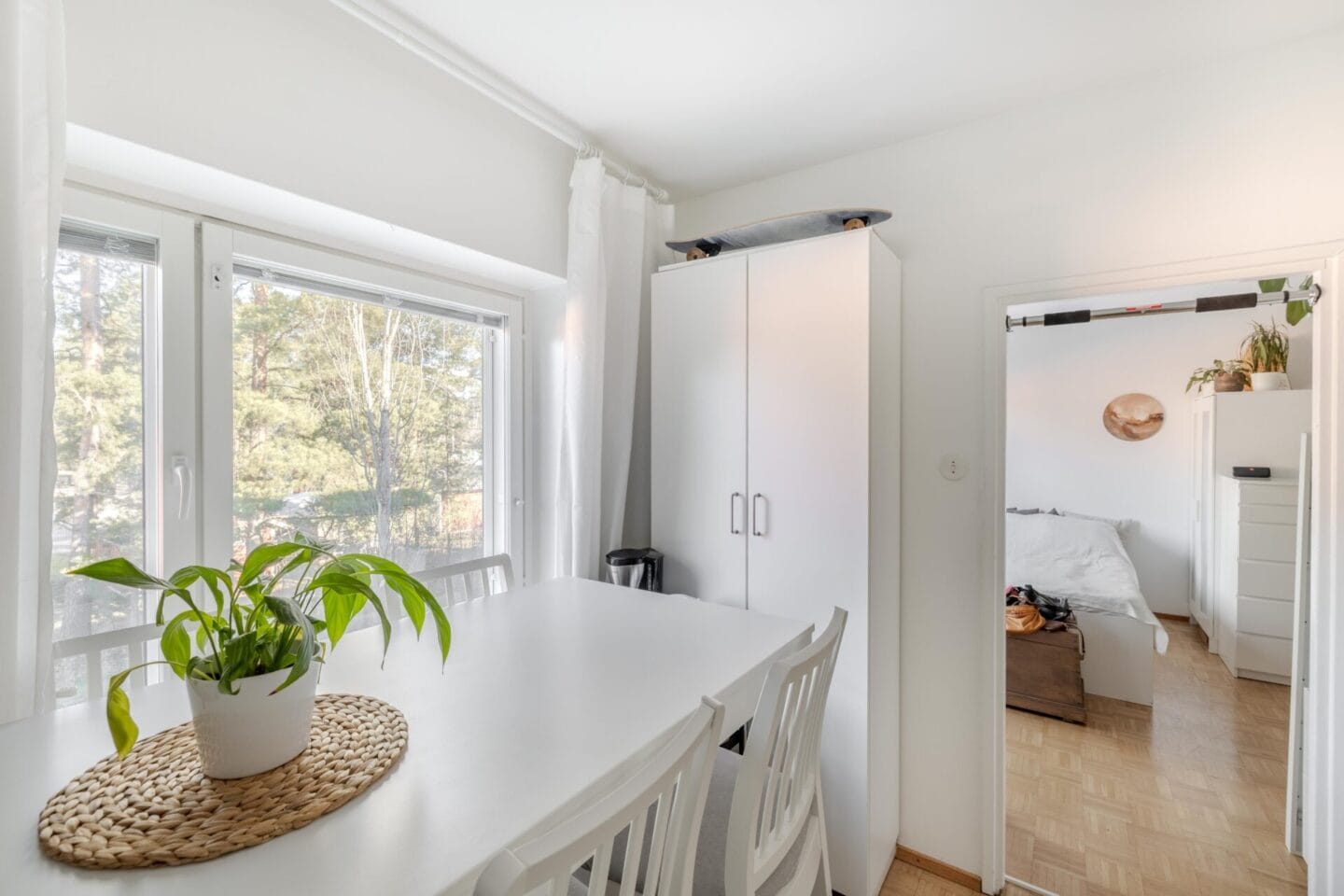 Sinivuokontie 2-6, Vantaa (Tarhurinpuisto, Hiekkaharju), Kuva 1