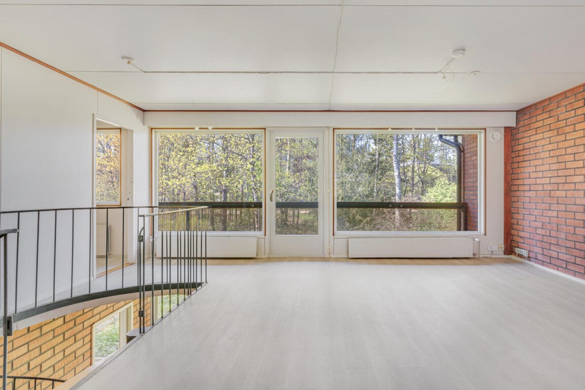 Kylätie, Kauniainen (1. kaupunginosa)