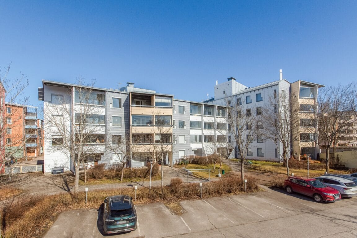 Taiteentekijäntie 8, Helsinki (Talinranta)