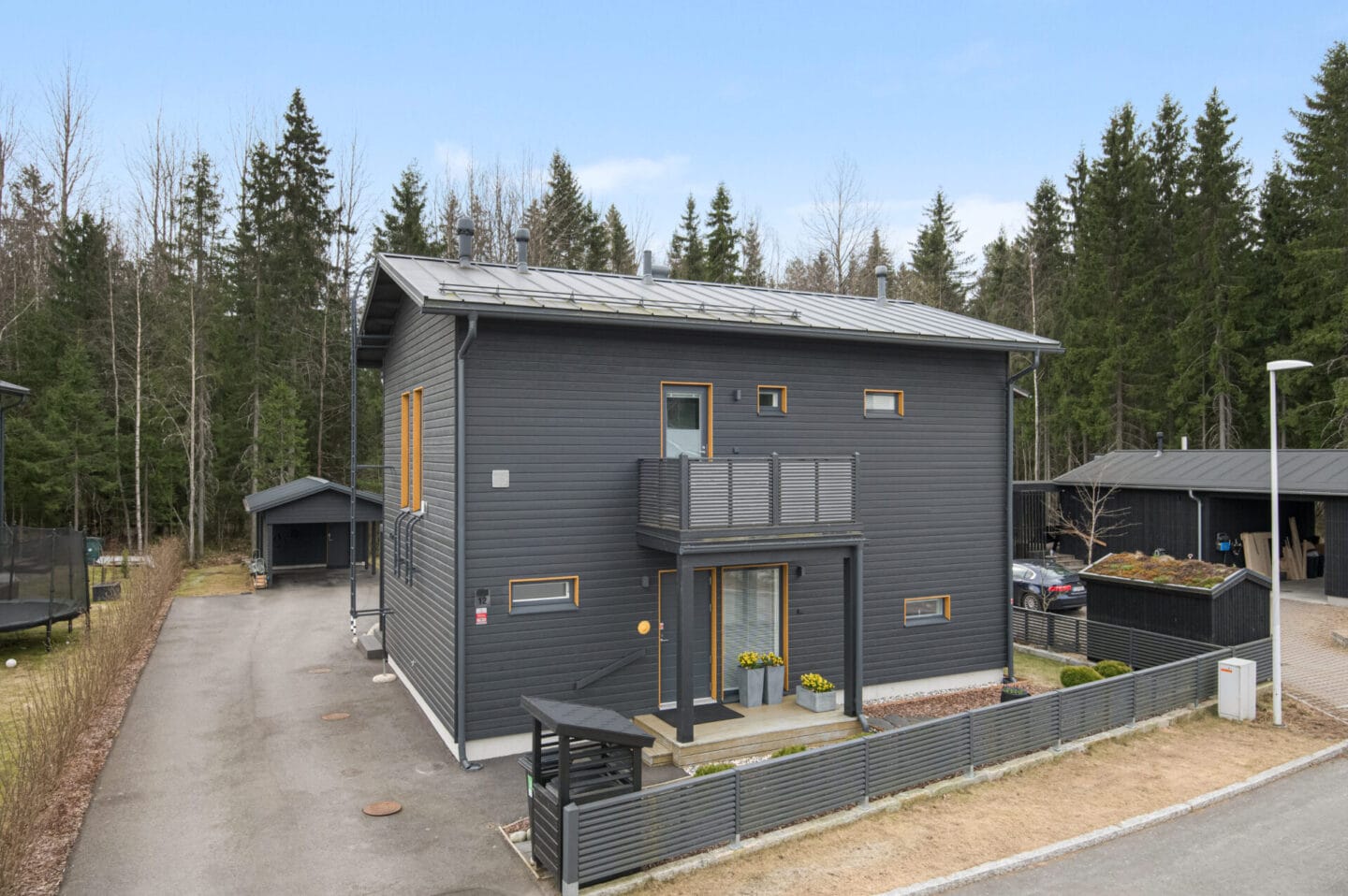 Norkkotie 12, Hyvinkää (Metsäkalteva), Kuva 1