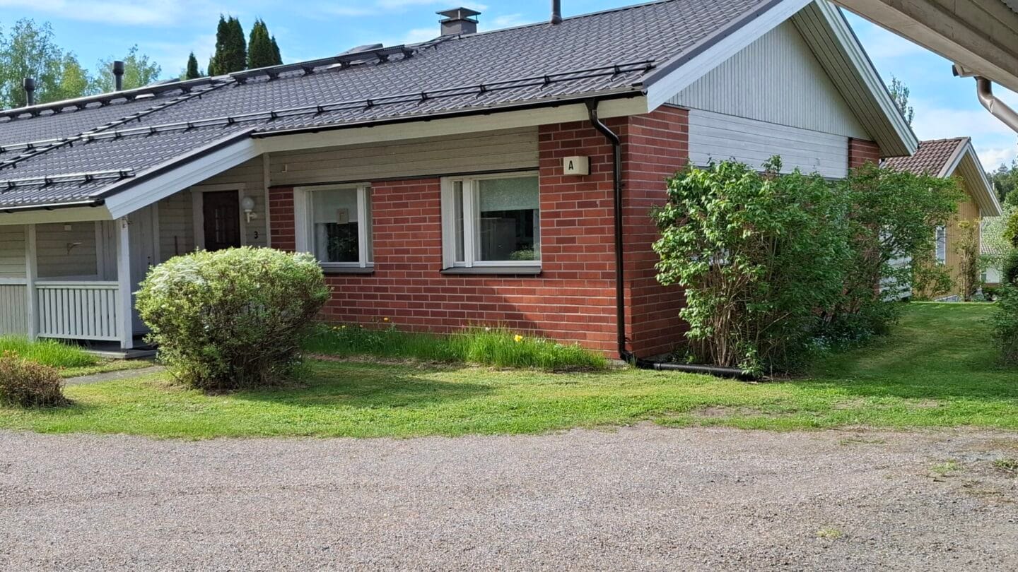 Atlaanhaantie 4, Karjalohja (Karjalohja), Kuva 1
