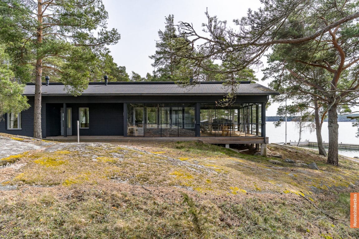 Kuninkaantie 159A, Kustavi (Kustavi)