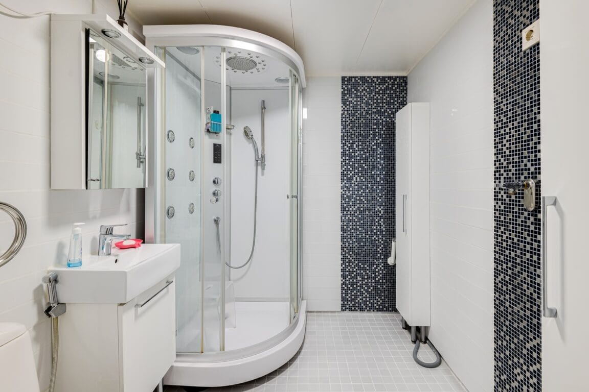 Ristiaallokonkatu 5, Espoo (Kivenlahti, Espoonlahti)