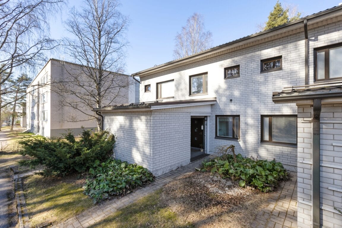 Kangaskatu 10, Kouvola (Käpylä)