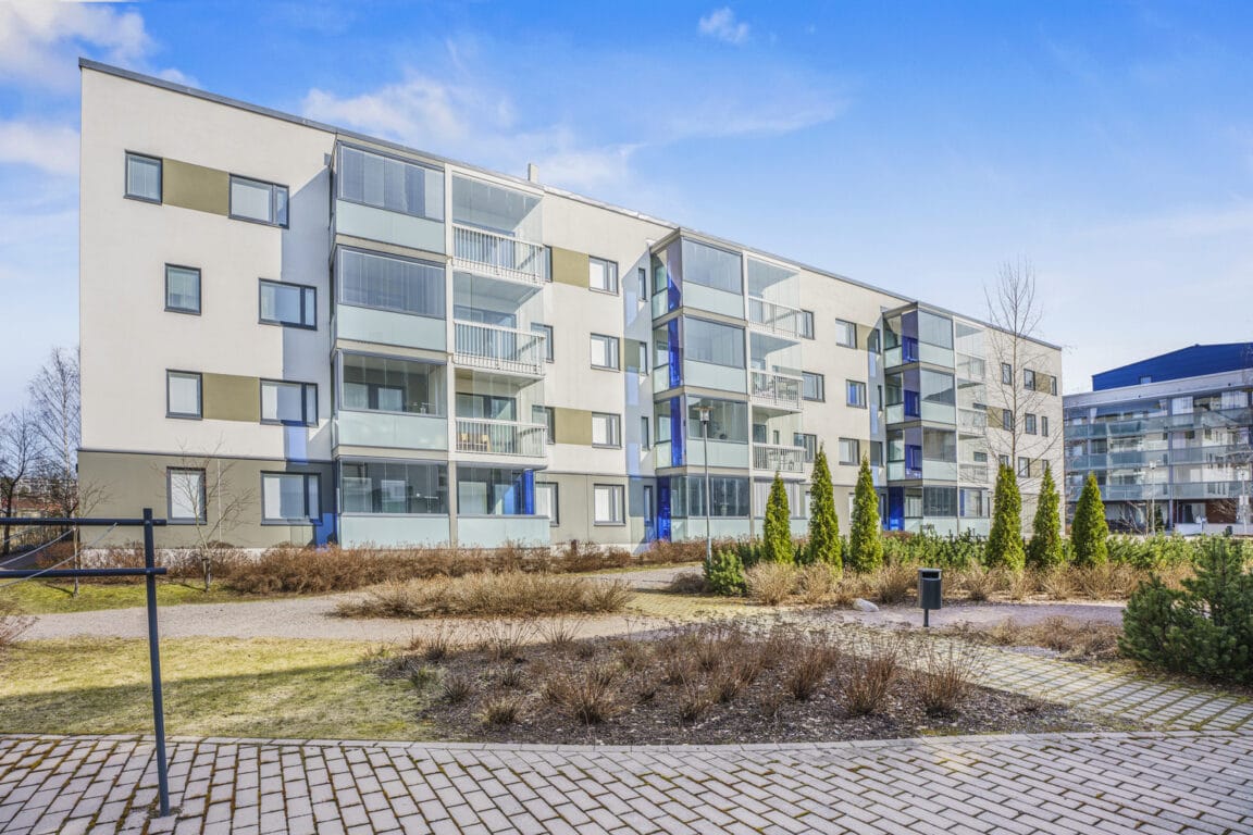 Malminiityntie 28, Vantaa (Malminiitty)
