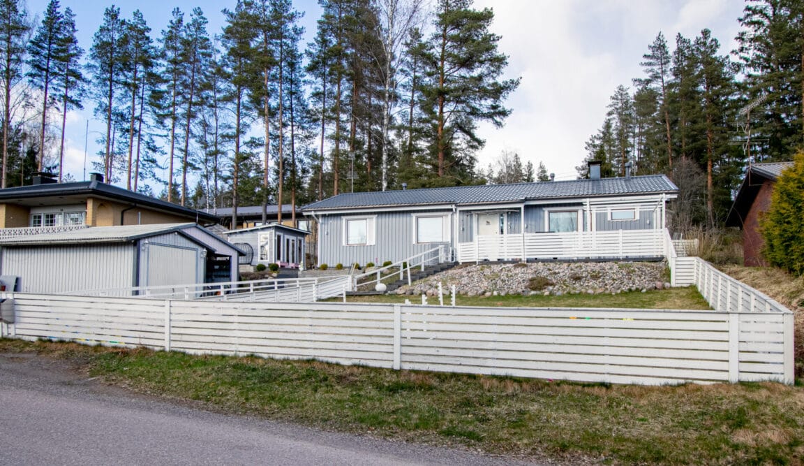 Koivikonkaari 16, Mäntsälä (Koivumäki)