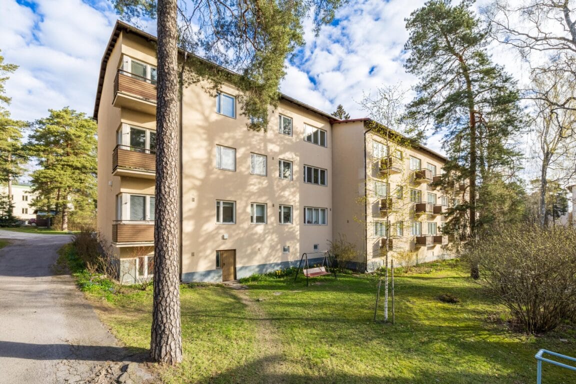 Untamontie 12, Helsinki (Käpylä)