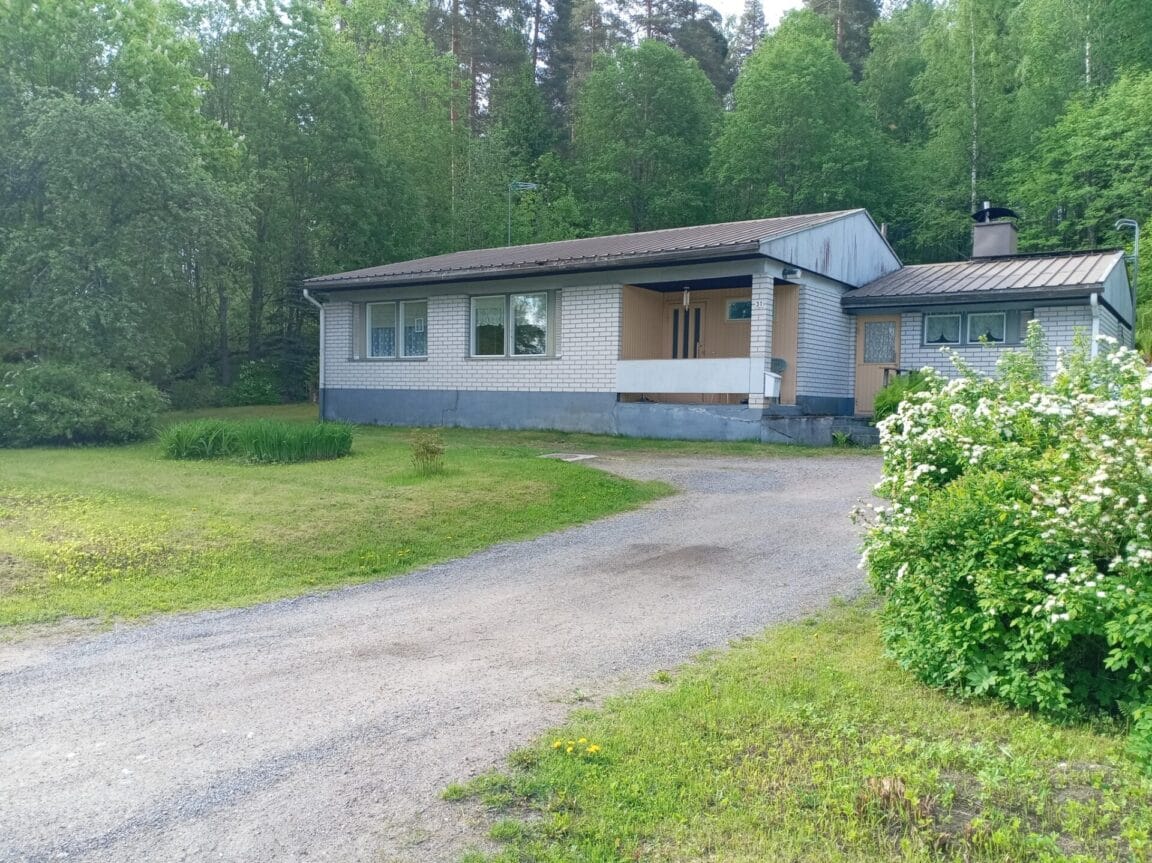 Rasilantie 31, Ruokolahti (Rautiala)