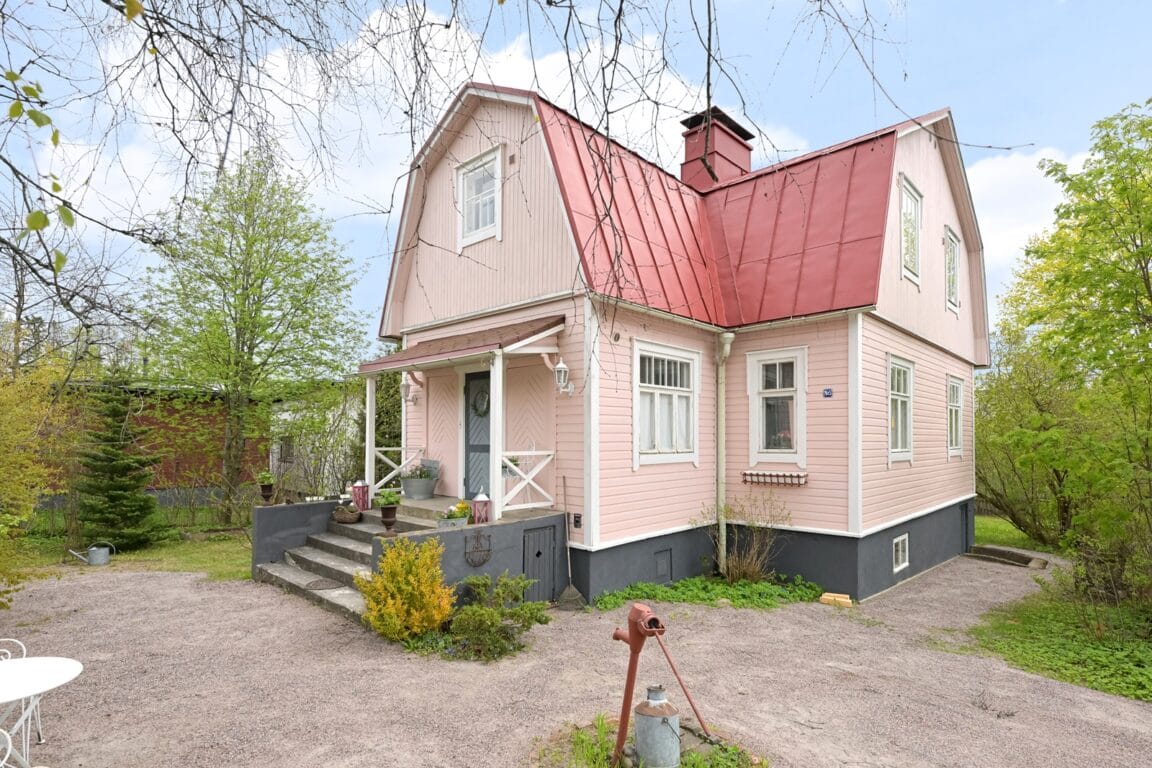 Hippiäisentie 5 A, Espoo (Lintuvaara)