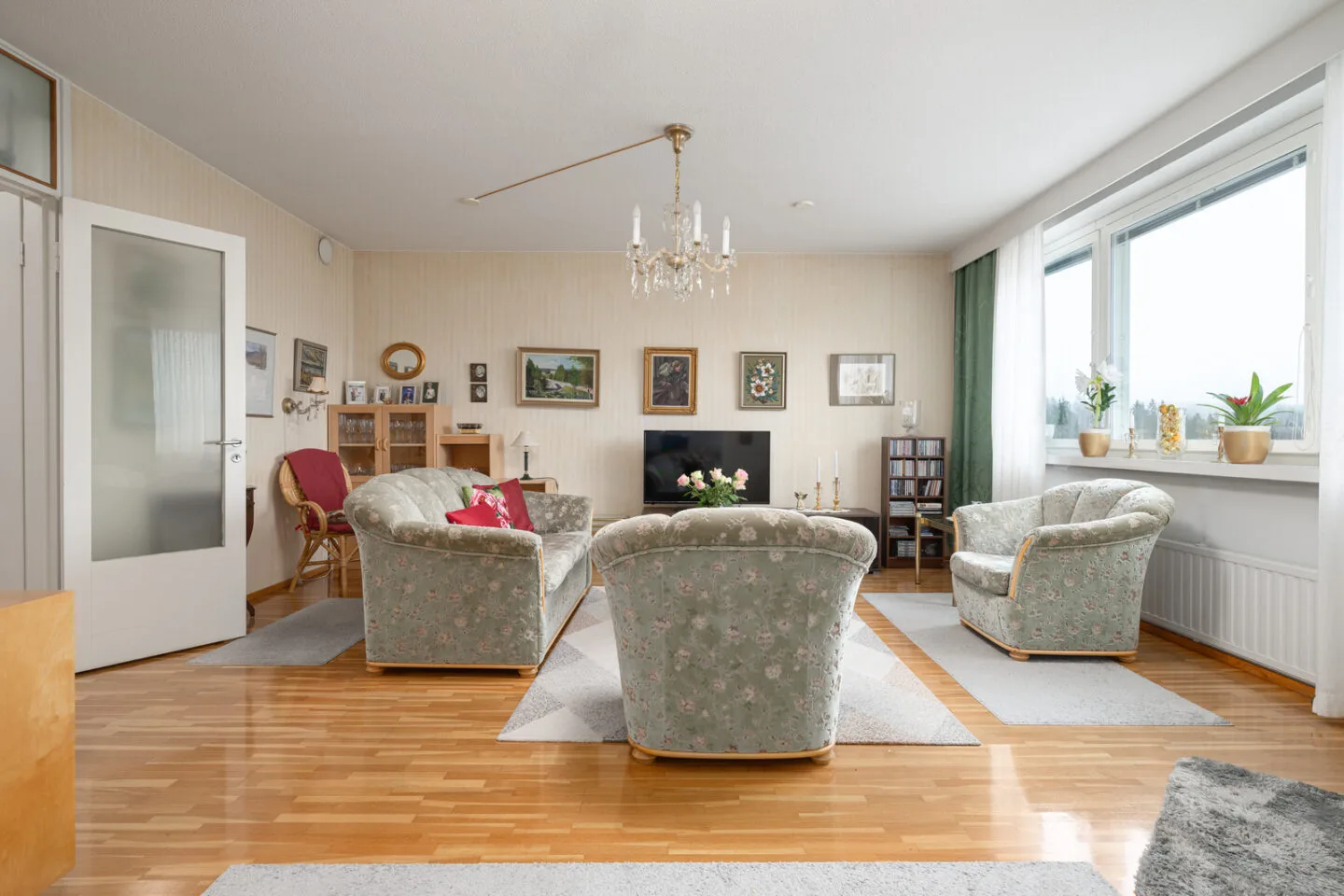 Kerrostalo, 3h,k, 75 m², Keskusta, Karkkila
