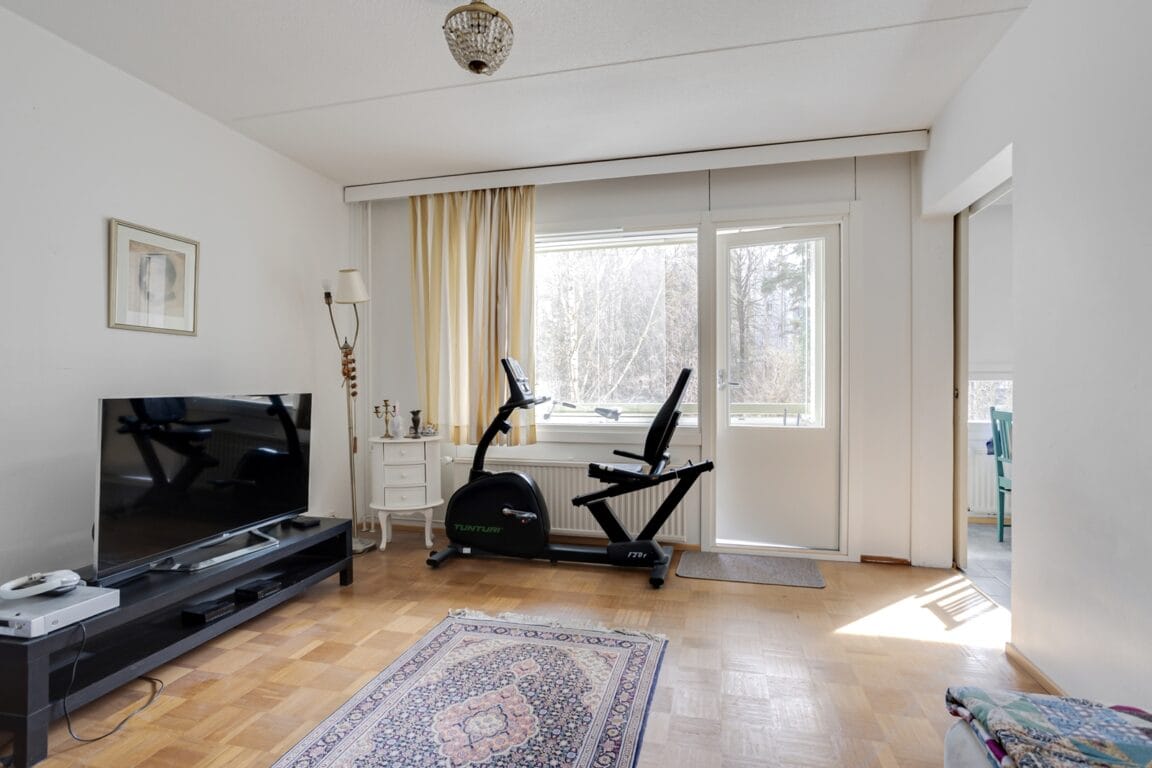 Ristiaallokonkatu 3, Espoo (Kivenlahti)