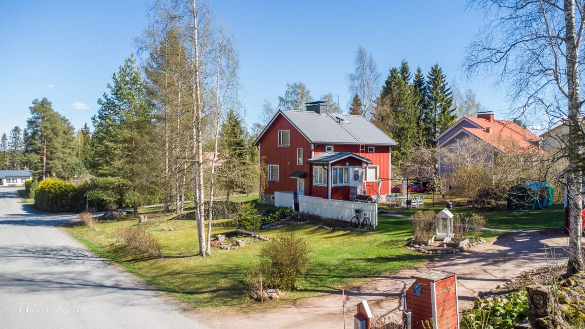 Karjalantie 5, Pirkkala (Toivio)