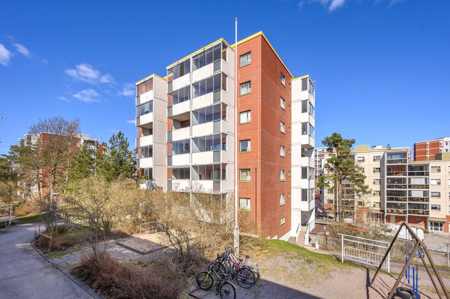Armas Launiksen katu 6, Espoo (Leppävaara, Mäkkylä), Kuva 1