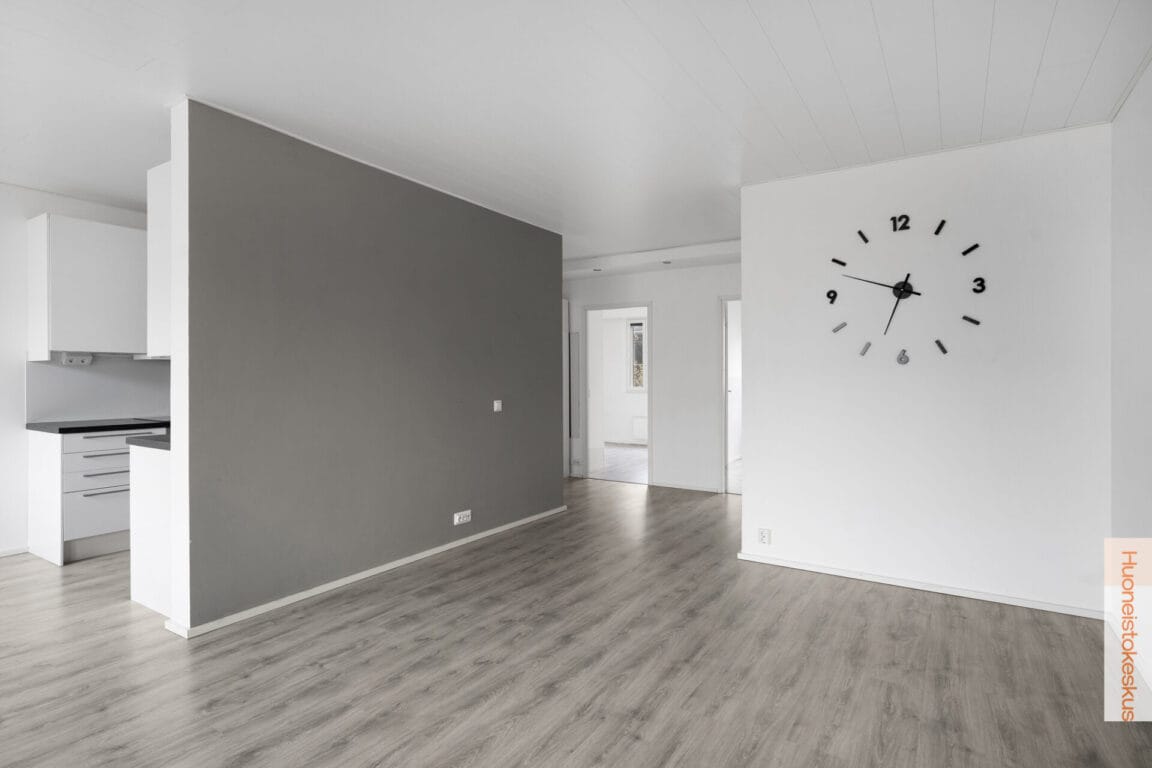 Tikkamäentie 11, Joensuu (Niinivaara)