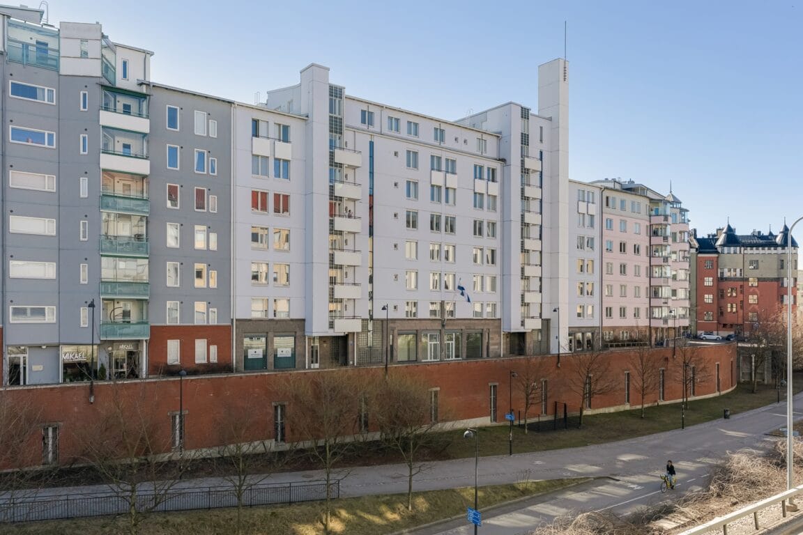 Eteläinen Rautatiekatu 16, Helsinki (Kamppi)