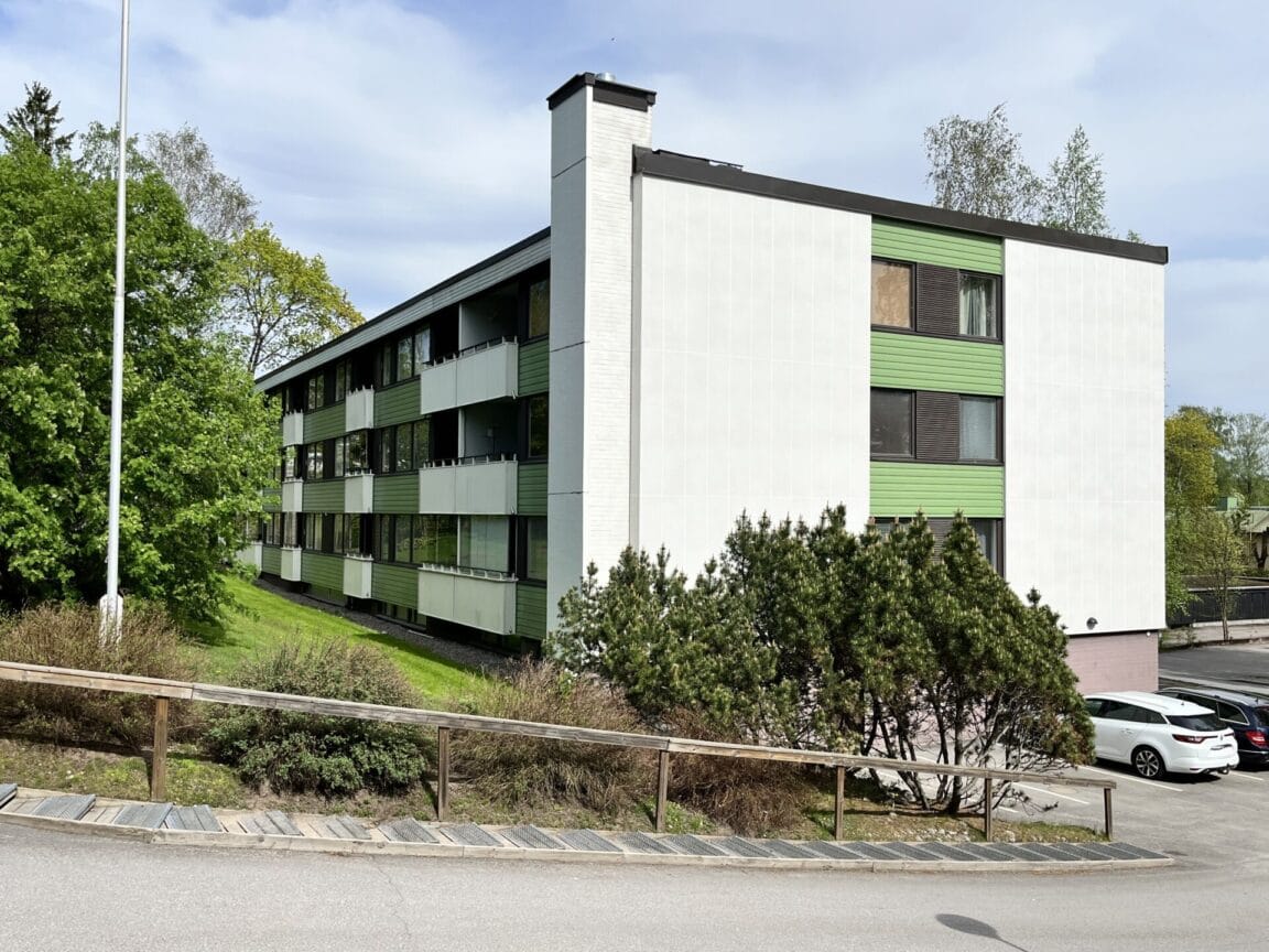 Seittemänmiehenkatu 9, Hyvinkää (Viertola)