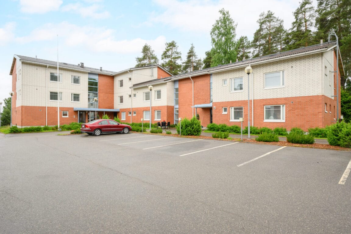 Lohjantie 20, Nummela