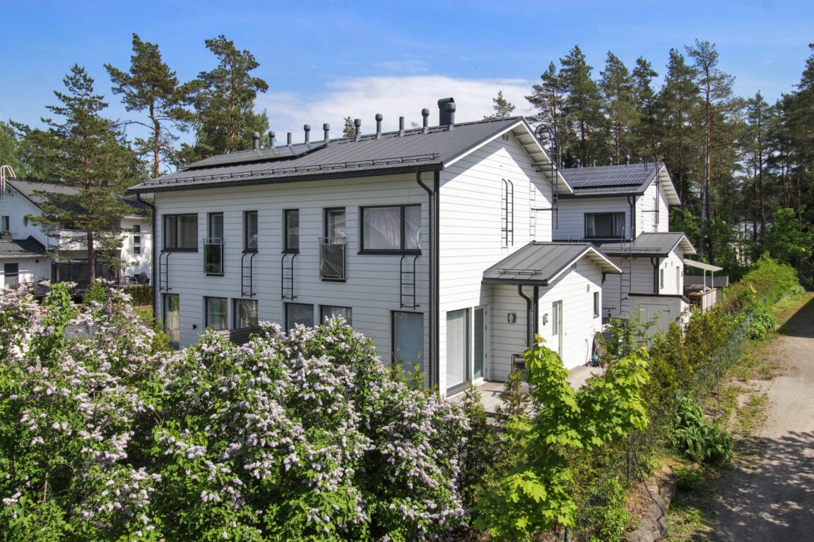Maavallintie 15 b B, Helsinki (Maununneva)