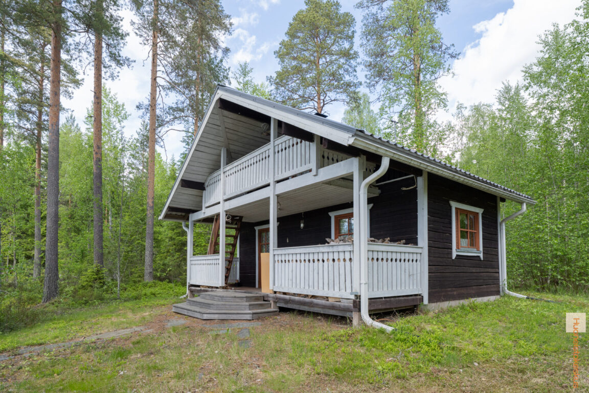 Huhmarmäentie 462, Pihtipudas (Korppinen)
