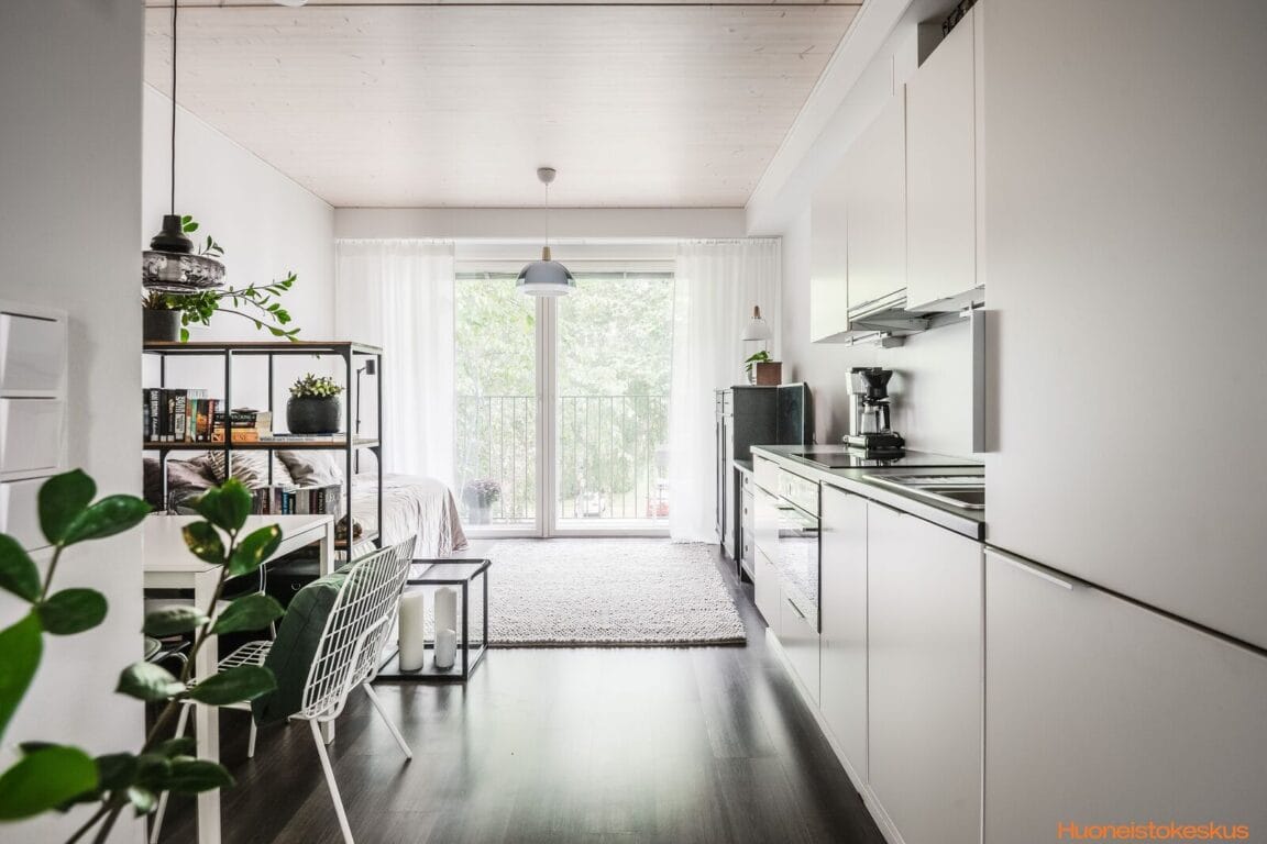 Amiraalistonkatu 7 b, Turku (Linnanfältti)