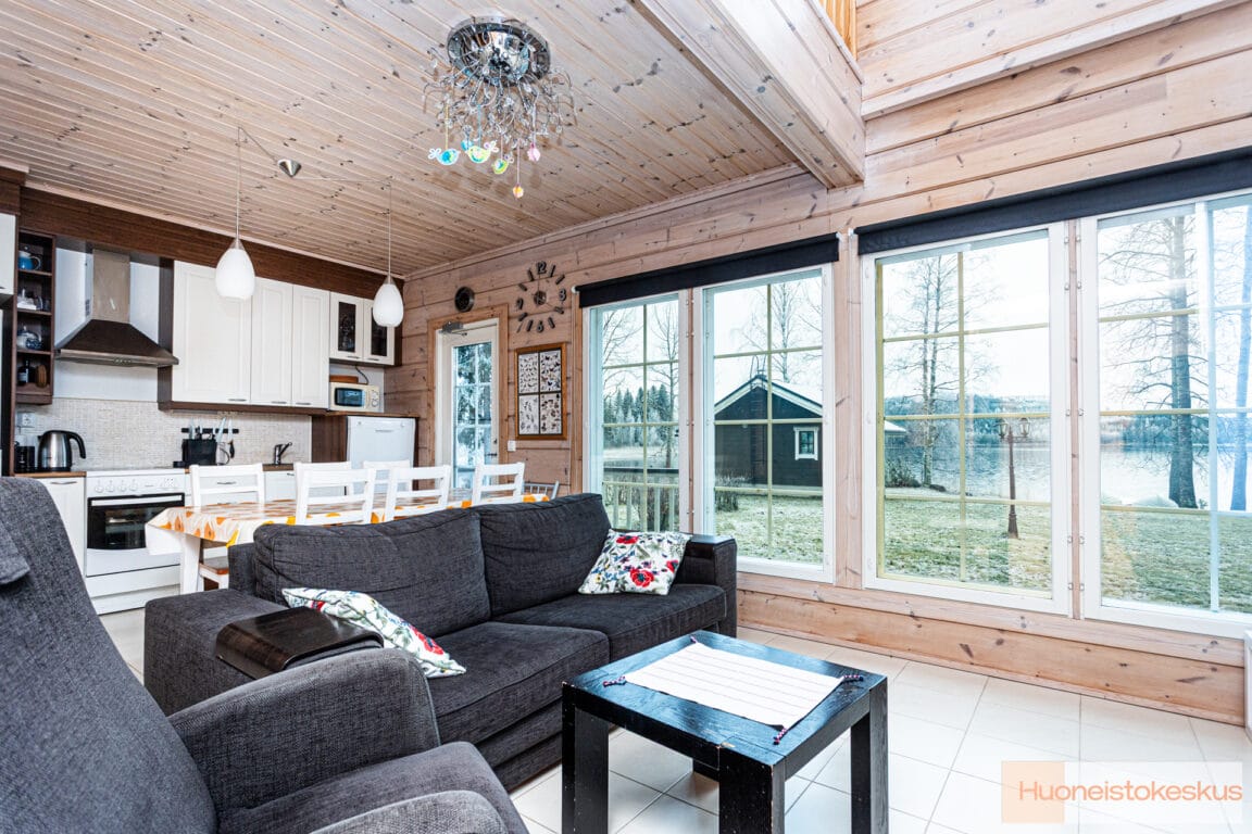 Vipuniementie 121, Varpaisjärvi (Varpaisjärvi)