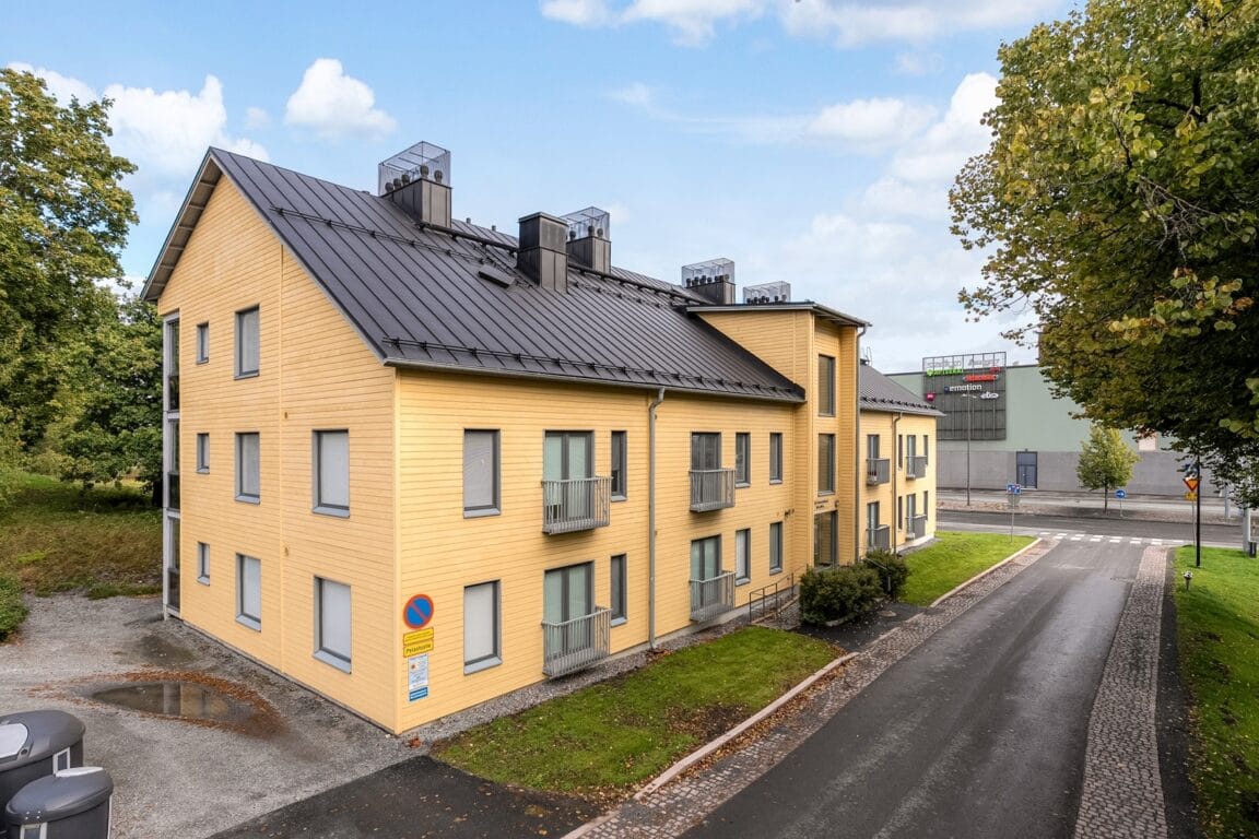 Suomen kasarmi 16, Hämeenlinna (Keskusta)