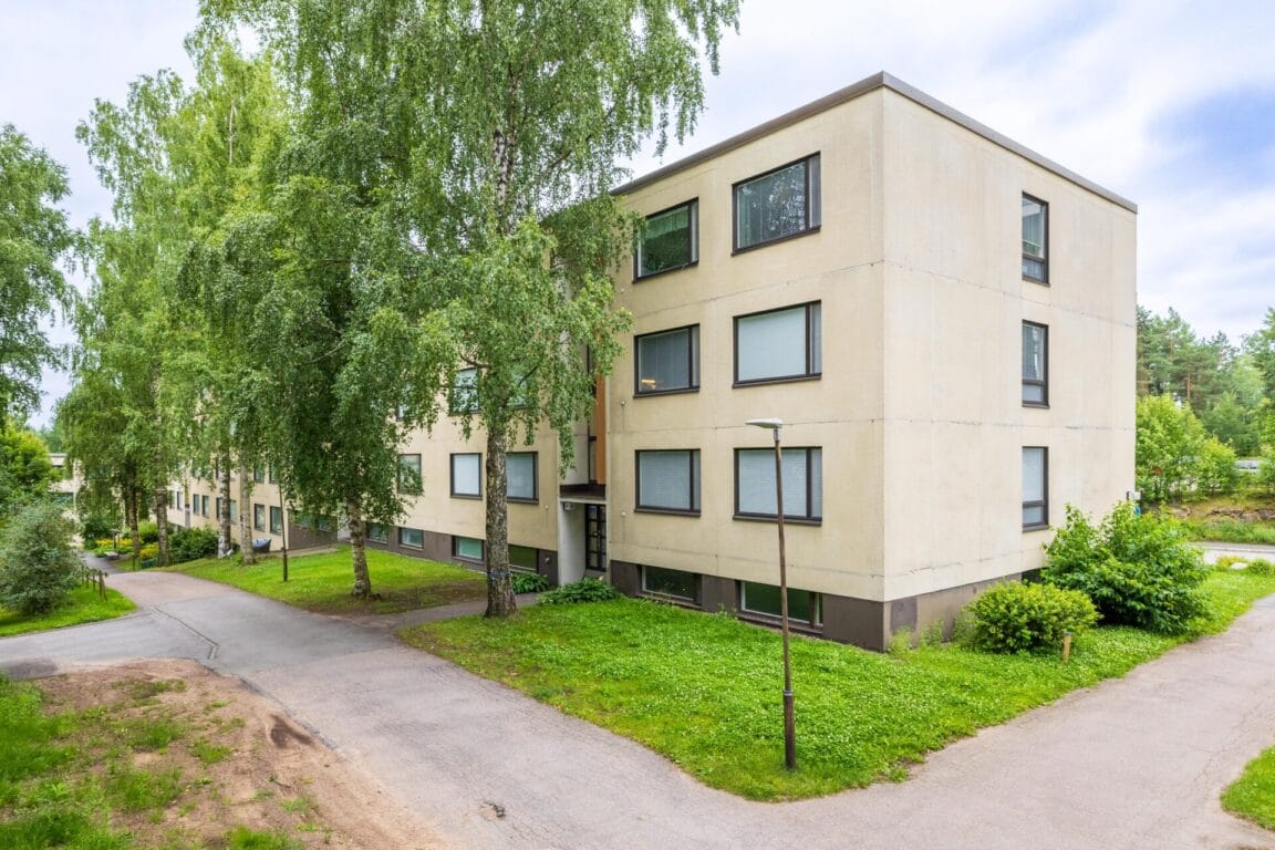 Sahatie 3, Vantaa (Rajatorppa, Vapaala)