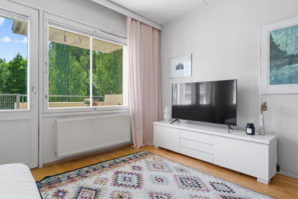 Koivikkotie 10, Helsinki (Maunula)