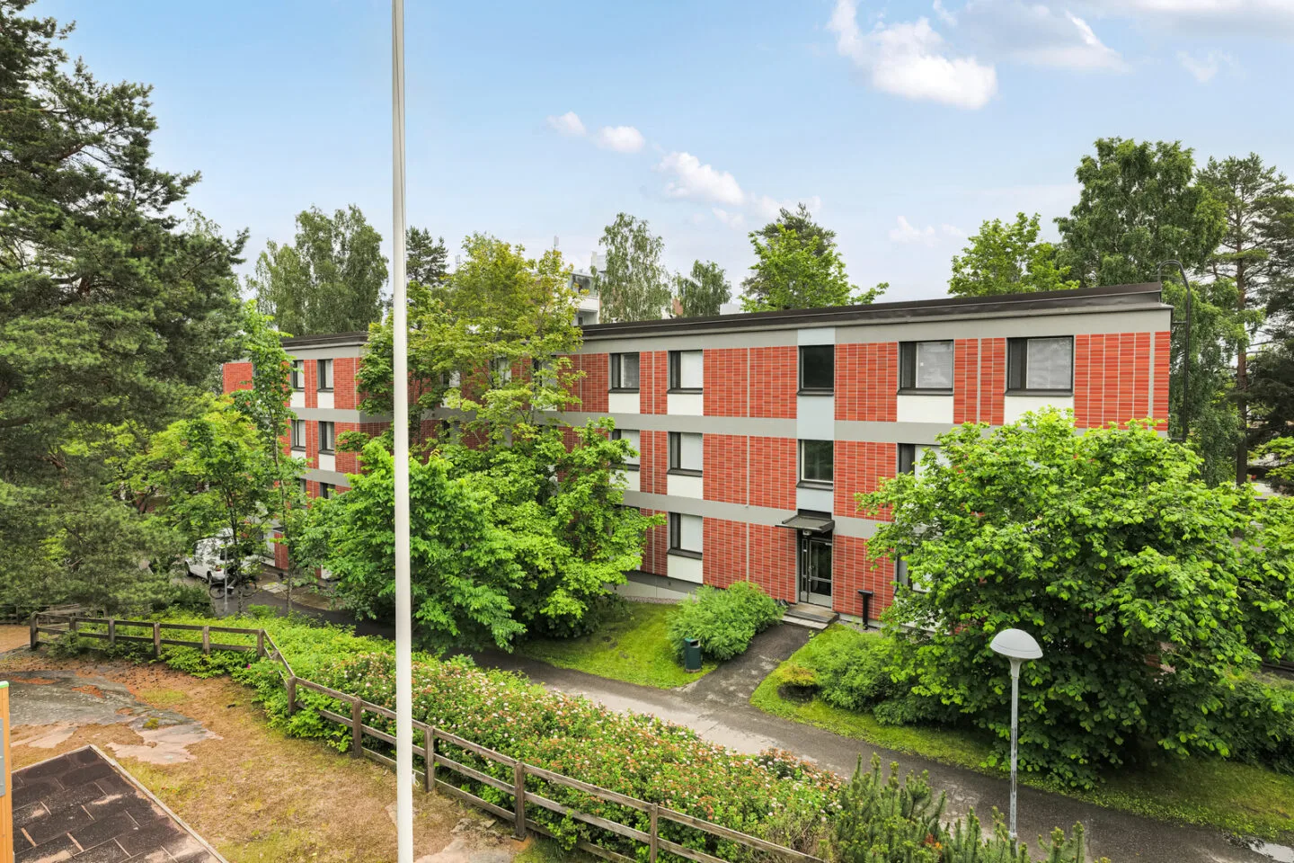 Kerrostalo, 4mh, oh, rt,k,  kh, s, 2xwc, lasitettu parveke, 100 m², Olari