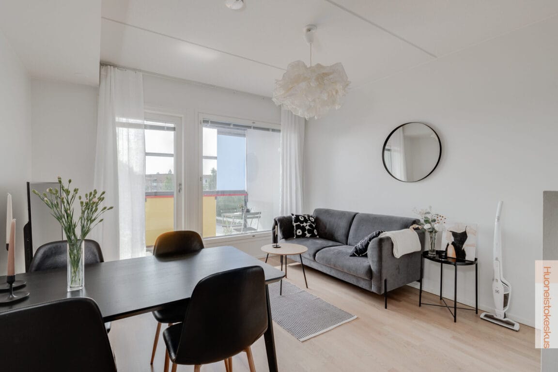 Pitkänmöljäntie 16, Oulu (Toppilansaari)