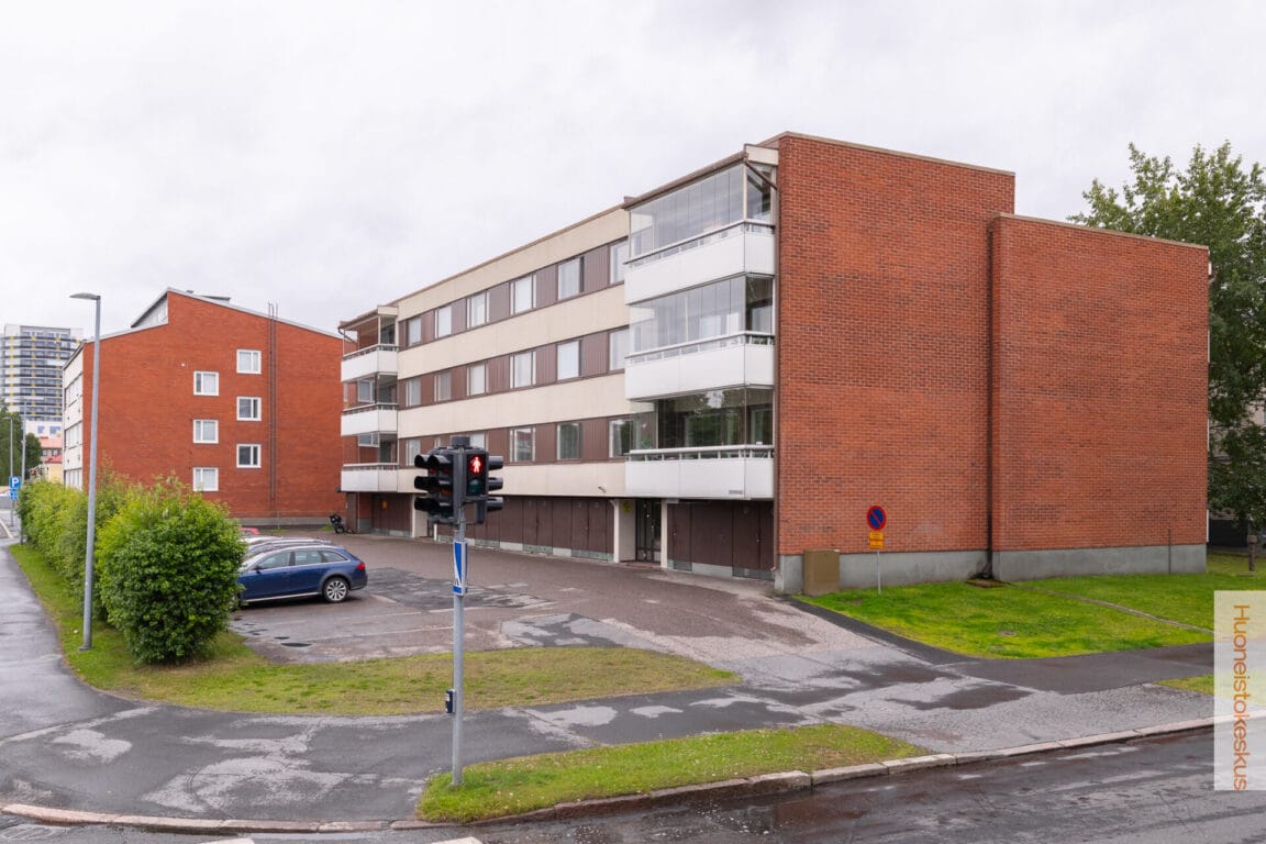 Puistokatu 22, Oulu (Heinäpää)